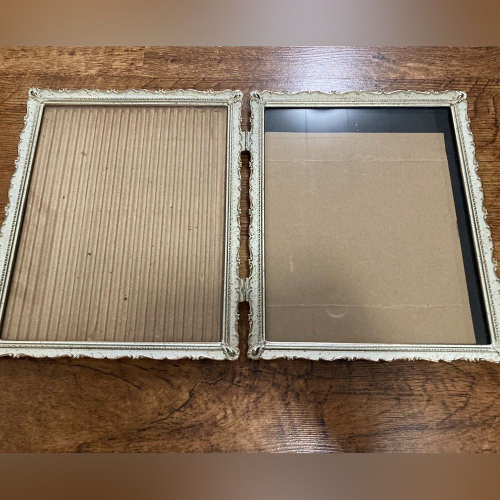 Vintage White Gold/White Metal Double Hinged Picture Photo Frame Ornate 8”x10”